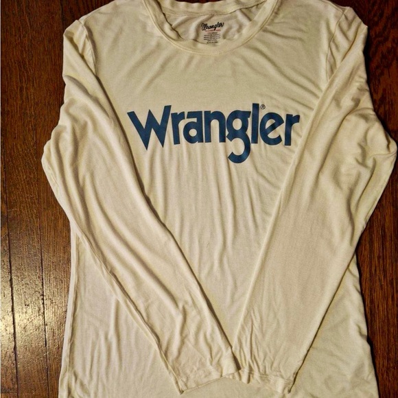 Wrangler White and Blue Logo Shirt,Size M, EUC - Picture 1 of 7